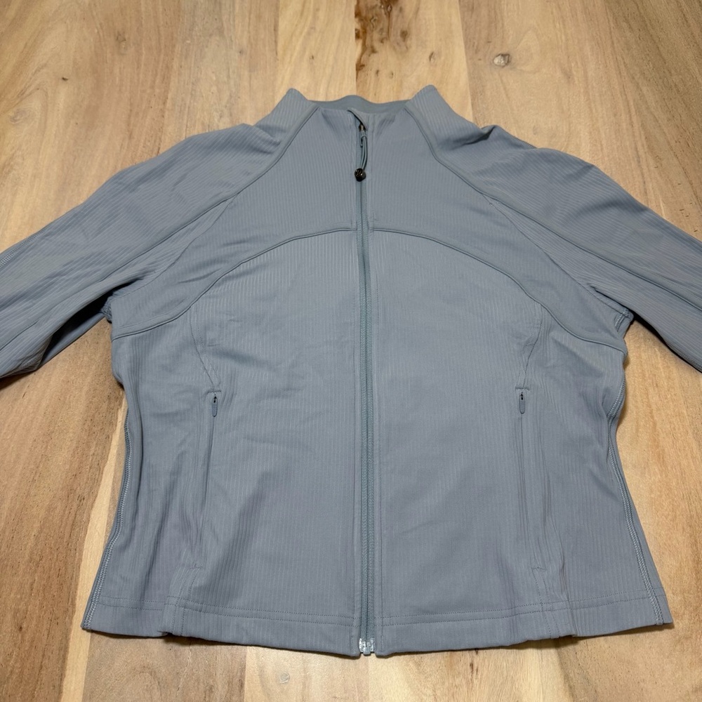 Lululemon Define Jacket Crop Ribbed Light Blue Full Zip Size 12